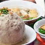 Makan Bakso Yang Terbesar Di Dunia